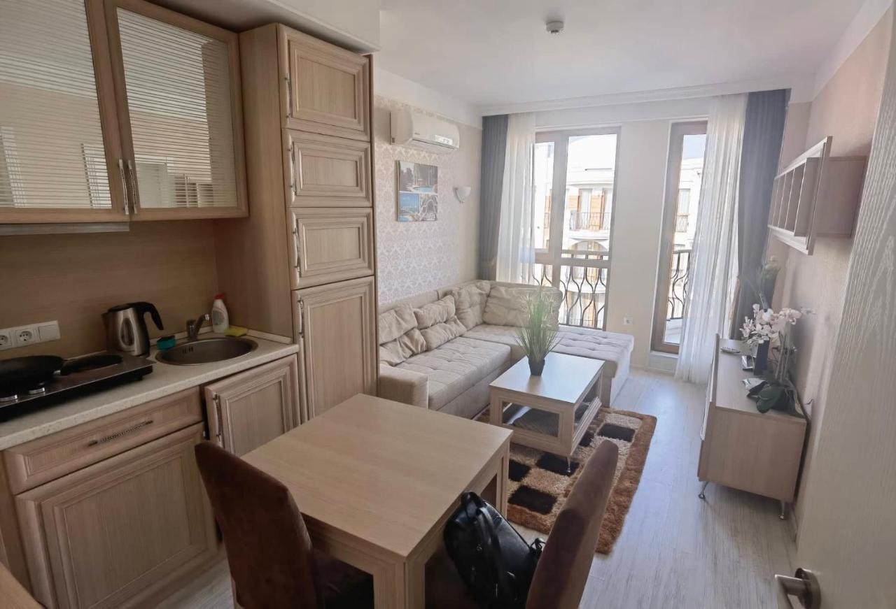 סאני ביץ' Harmony Suitеs Apartment מראה חיצוני תמונה