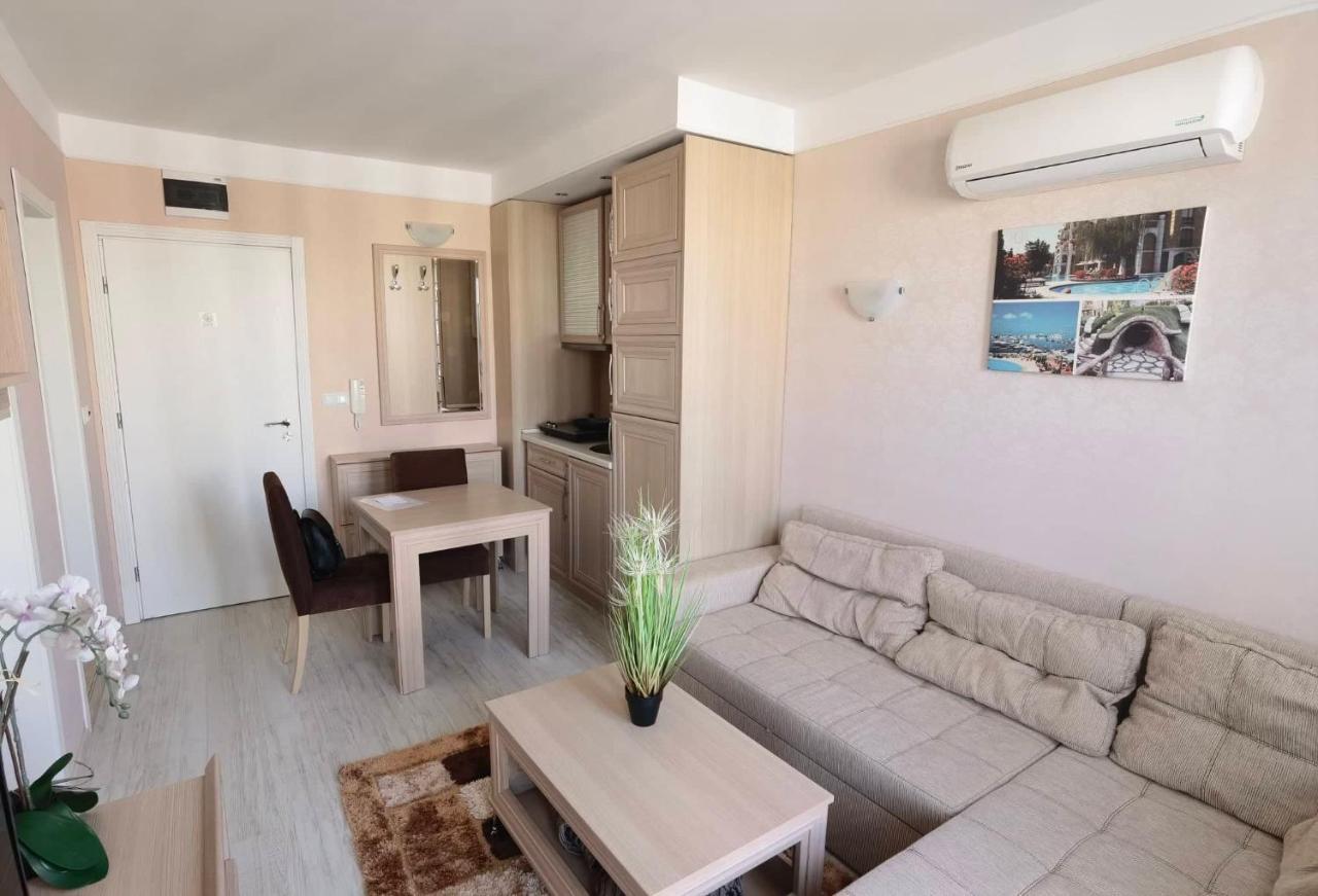 סאני ביץ' Harmony Suitеs Apartment מראה חיצוני תמונה